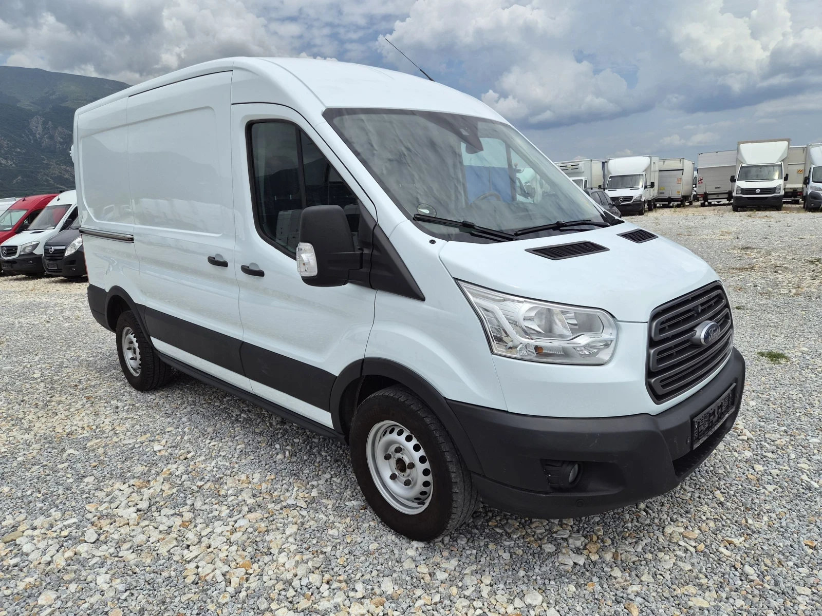 Ford Transit 2.2 TDCi, Клима, ТОП, снимка 7 - Бусове и автобуси - 55134932