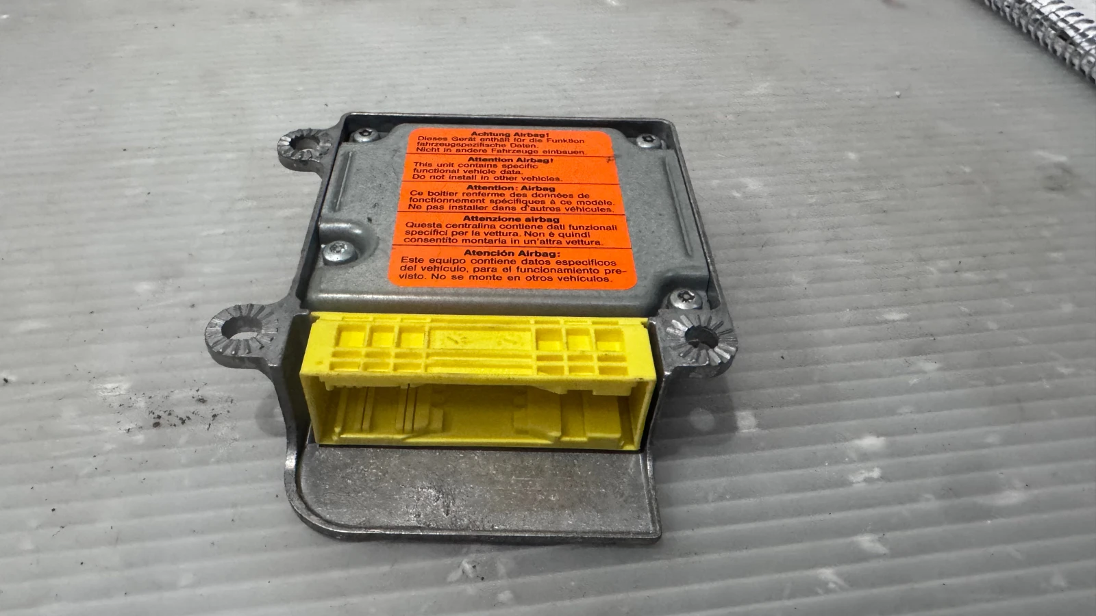 Airbag  /  /  a Skoda Fabia - 1C0909601 | Mobile.bg   1