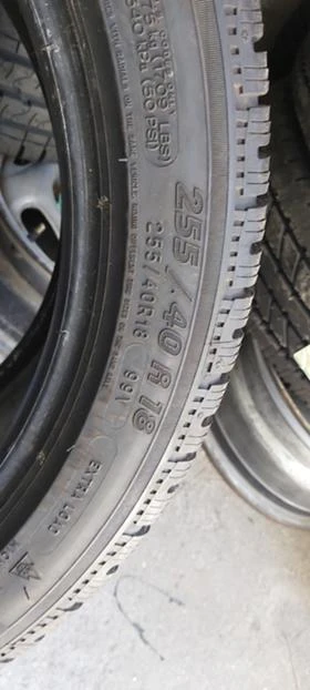 Гуми Зимни 225/40R18, снимка 7