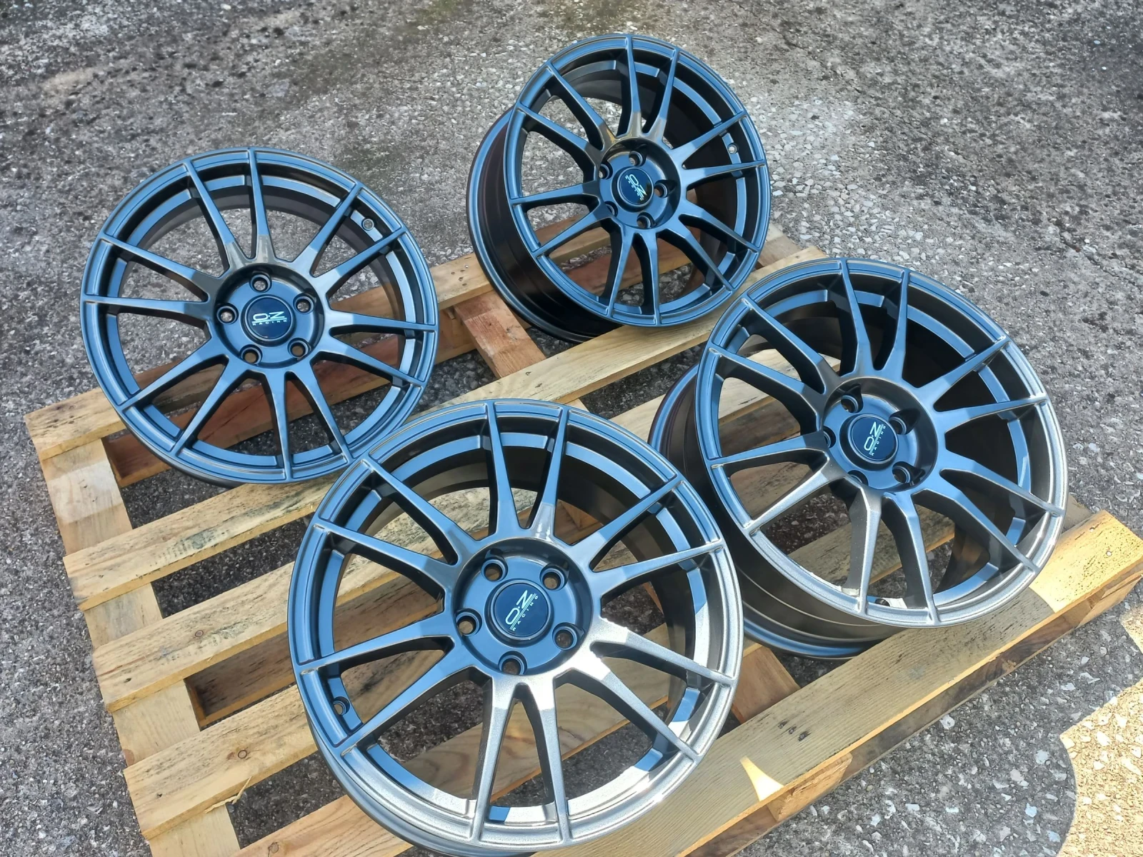 Джанти за Audi, снимка 5 - Гуми и джанти - 54620505
