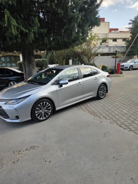 Toyota Corolla 1.8 executive plus, снимка 3