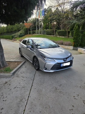 Toyota Corolla 1.8 executive plus, снимка 2
