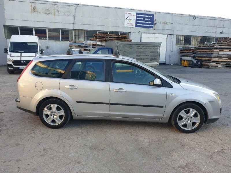 Ford Focus 1.6tdci 109hp на части, снимка 6 - Автомобили и джипове - 40890096