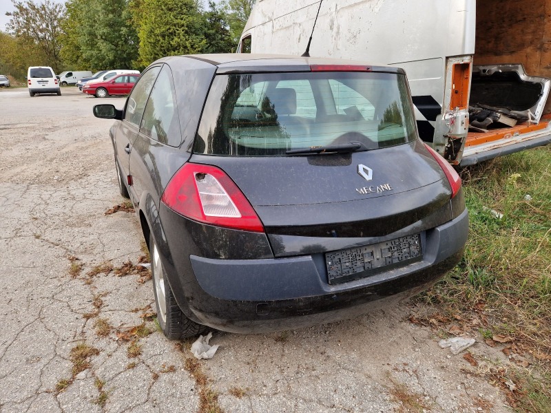 Renault Megane 1.5DCI, снимка 5 - Автомобили и джипове - 42384558