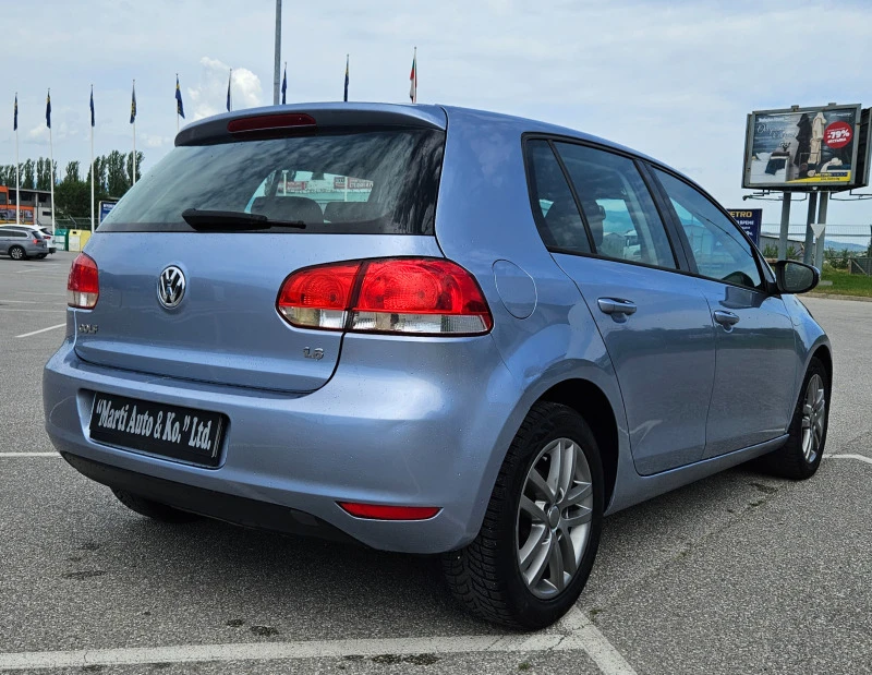 VW Golf 1.6 i LPG , снимка 6 - Автомобили и джипове - 46083188