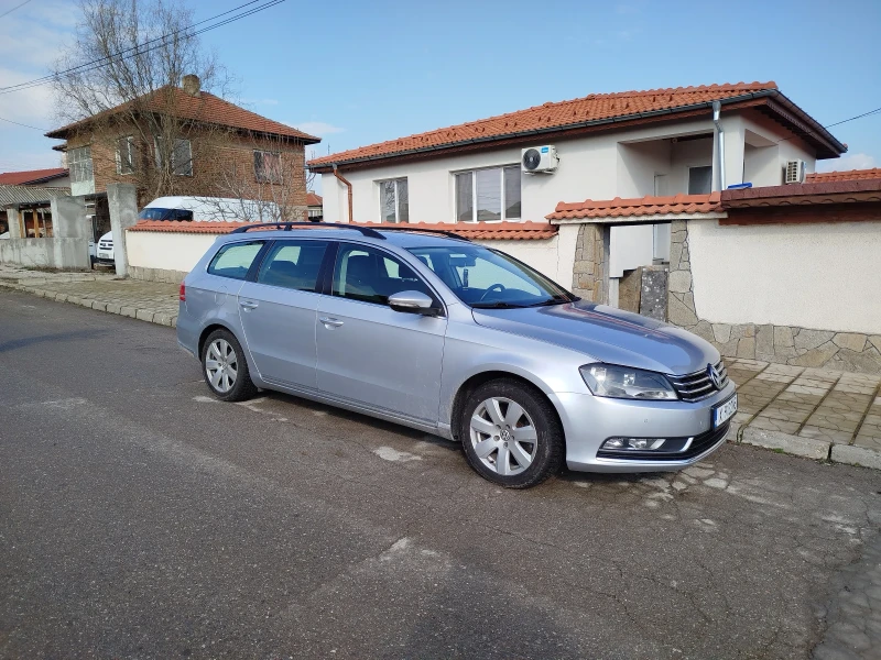 VW Passat, снимка 2 - Автомобили и джипове - 49600963