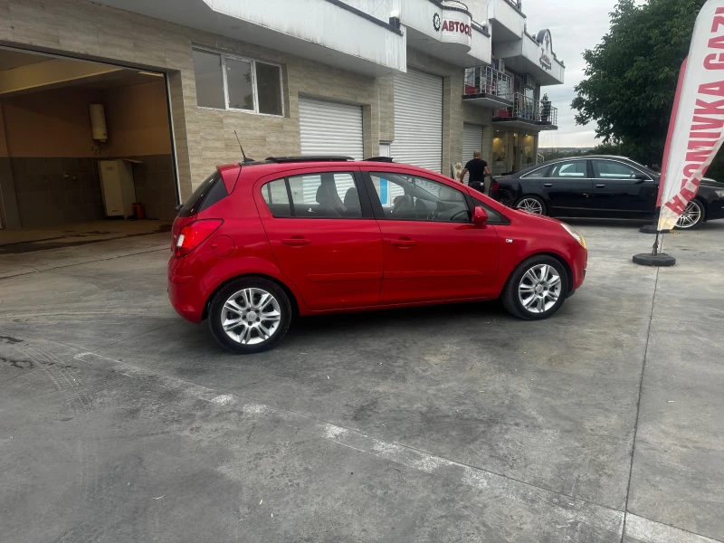 Opel Corsa 1.7 CDTI 125 PS KLIMATRONIK NAVI, снимка 8 - Автомобили и джипове - 52896254