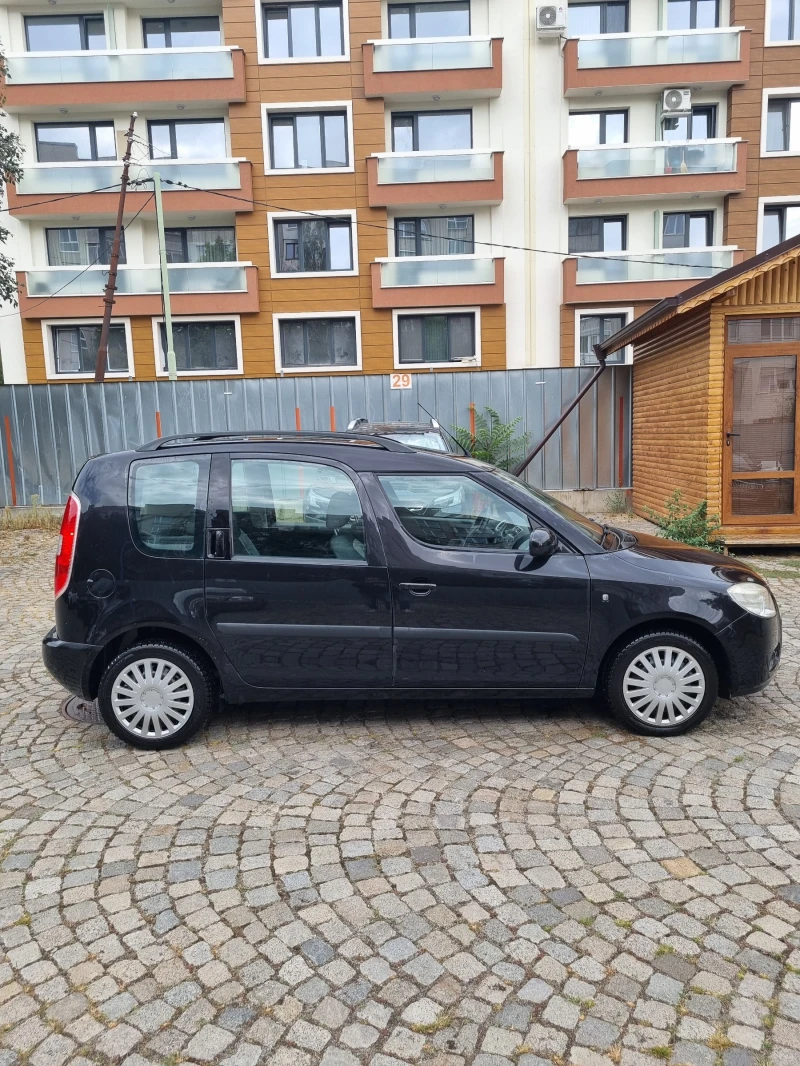 Skoda Roomster 1.2 12 V   LPG, снимка 4 - Автомобили и джипове - 51864307