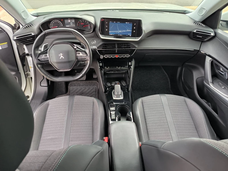 Peugeot 2008 1.5d-Navi-Kamera-Automat-Euro-6D-Keyless, снимка 14 - Автомобили и джипове - 51985351