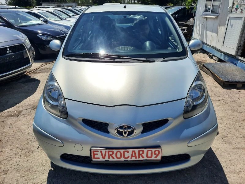 Toyota Aygo 2008ма КАТО НОВА, снимка 5 - Автомобили и джипове - 51997996