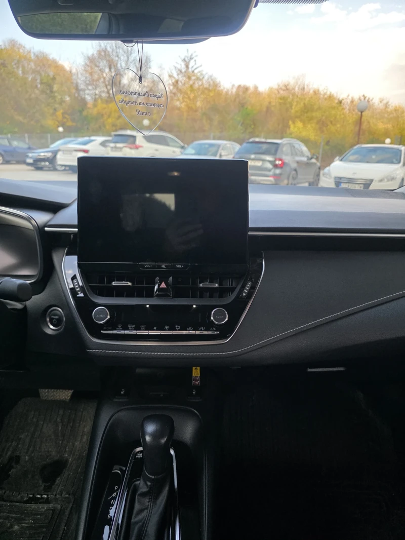 Toyota Corolla 1.8 executive plus, снимка 7 - Автомобили и джипове - 52510378