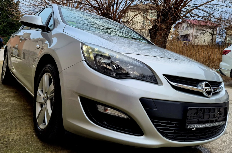 Opel Astra 1.4i-FACE-LIFT-верига-COSMO EDITION 