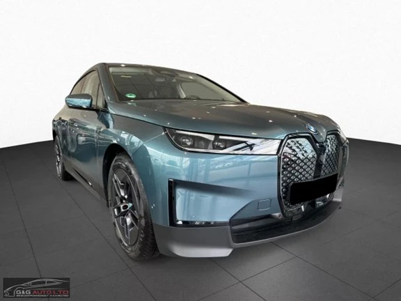 BMW iX xDrive50/523HP/HUD/CAM/AHK/HUD/LED/NAVI/KLESS/496g - изображение 3