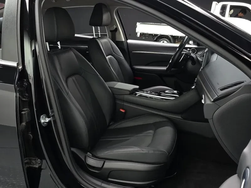 Hyundai Sonata 2.0 - САМО 30% АВАНС, снимка 11 - Автомобили и джипове - 55998367