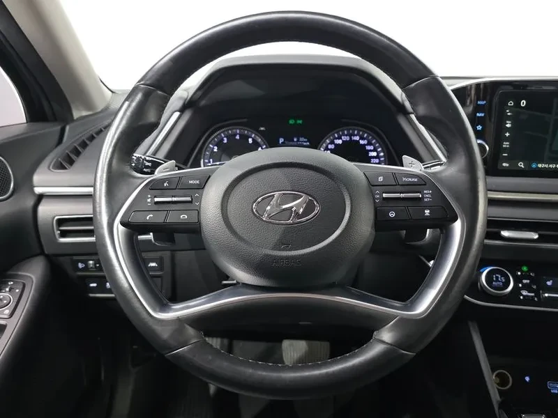 Hyundai Sonata 2.0 - САМО 30% АВАНС, снимка 13 - Автомобили и джипове - 55998367