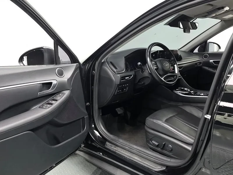 Hyundai Sonata 2.0 - САМО 30% АВАНС, снимка 10 - Автомобили и джипове - 55998367