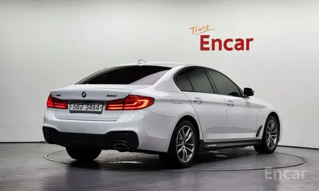 BMW 530 i xDrive M Sport* HUD* ������* ACC | Mobile.bg � ����������� 3