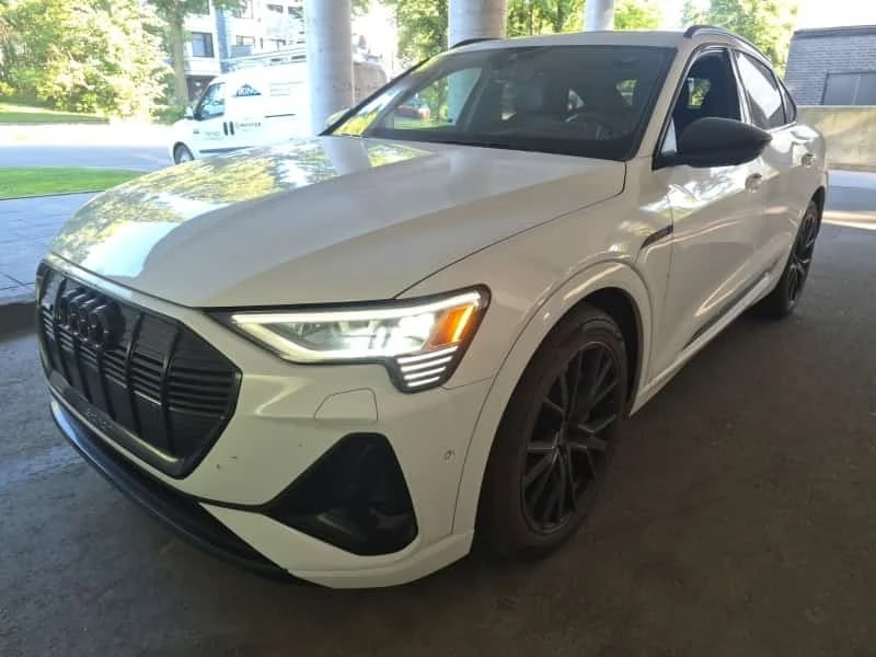 Audi E-Tron * TECHNIK * CARFAX * 