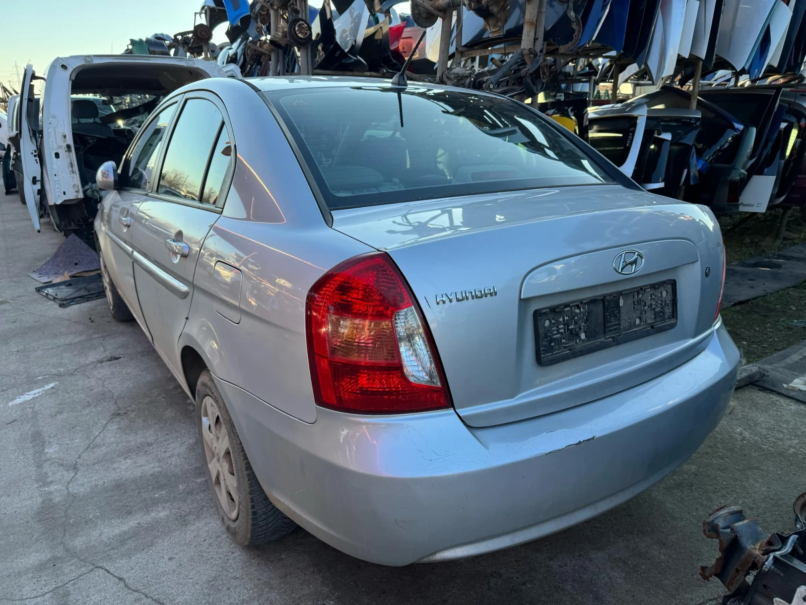 Hyundai Accent 1.4 - изображение 3