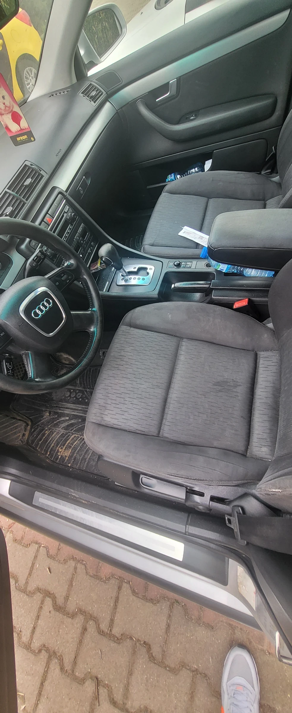 Audi A4  7скорости - изображение 6