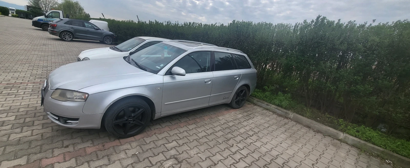 Audi A4  7скорости - изображение 2
