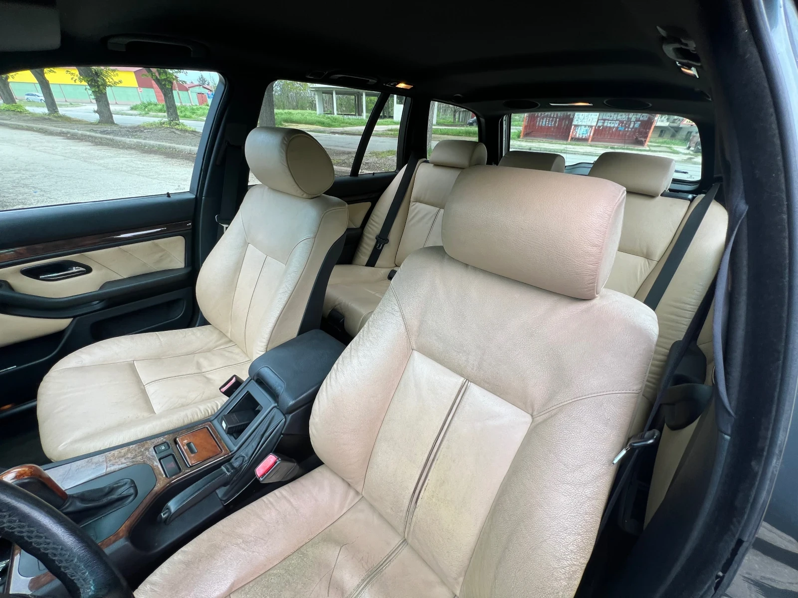 BMW 520  - изображение 4