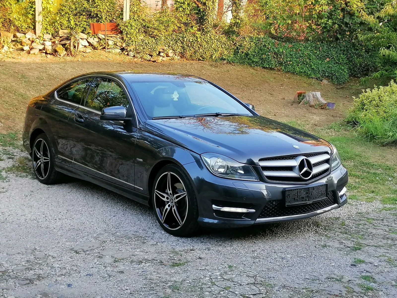 Mercedes-Benz C 220 2.2 AMG пакет  - изображение 2