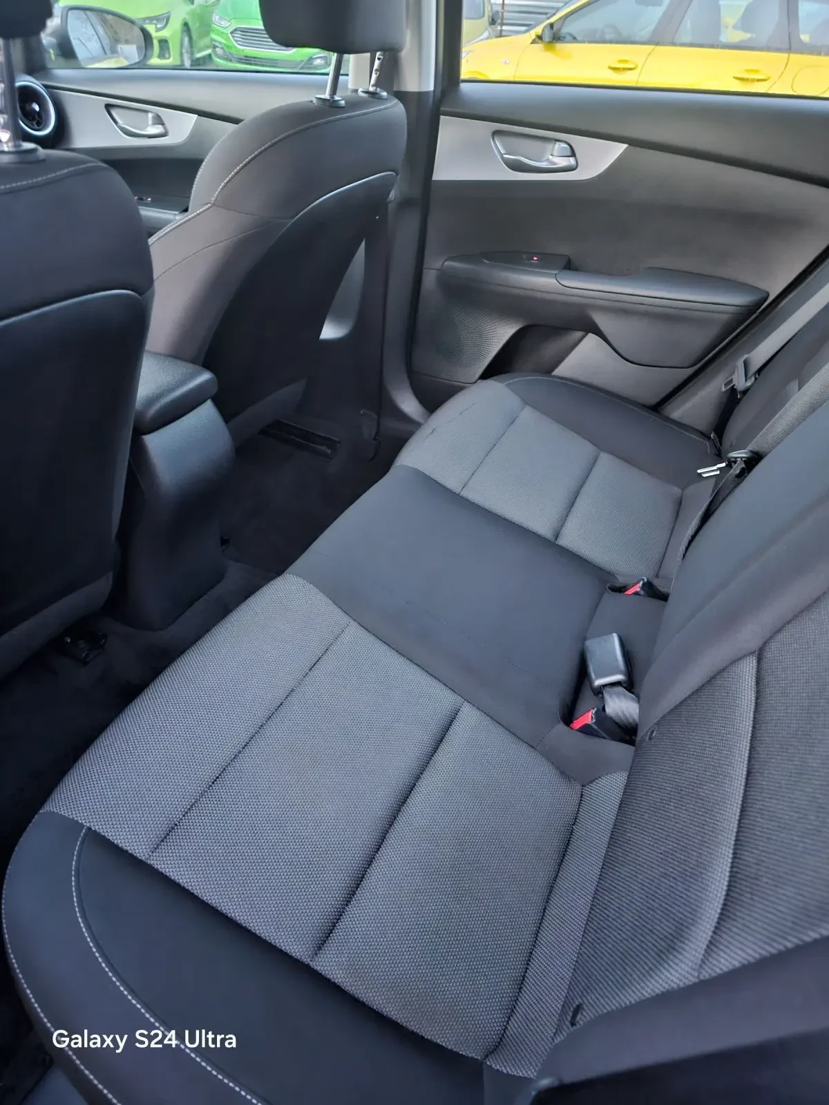 Kia Forte  | Mobile.bg   10