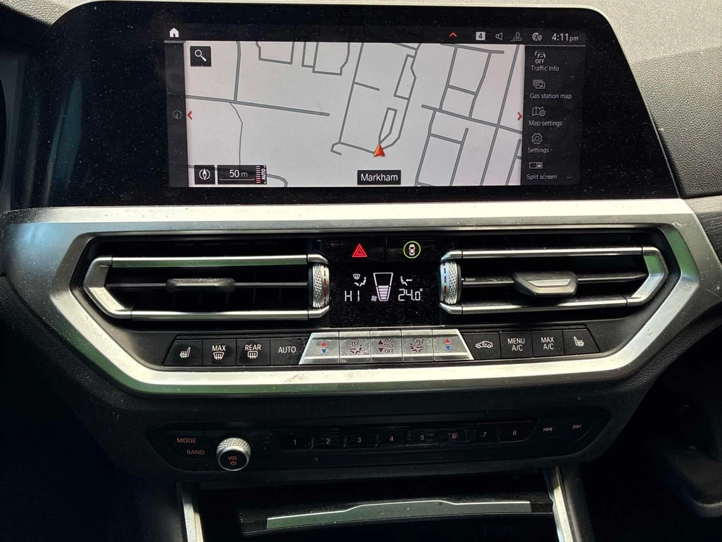 BMW 330 * 330i xDrive * CARFAX * БЕЗ ПЪРВОНАЧАЛНА ВНОСКА - изображение 9