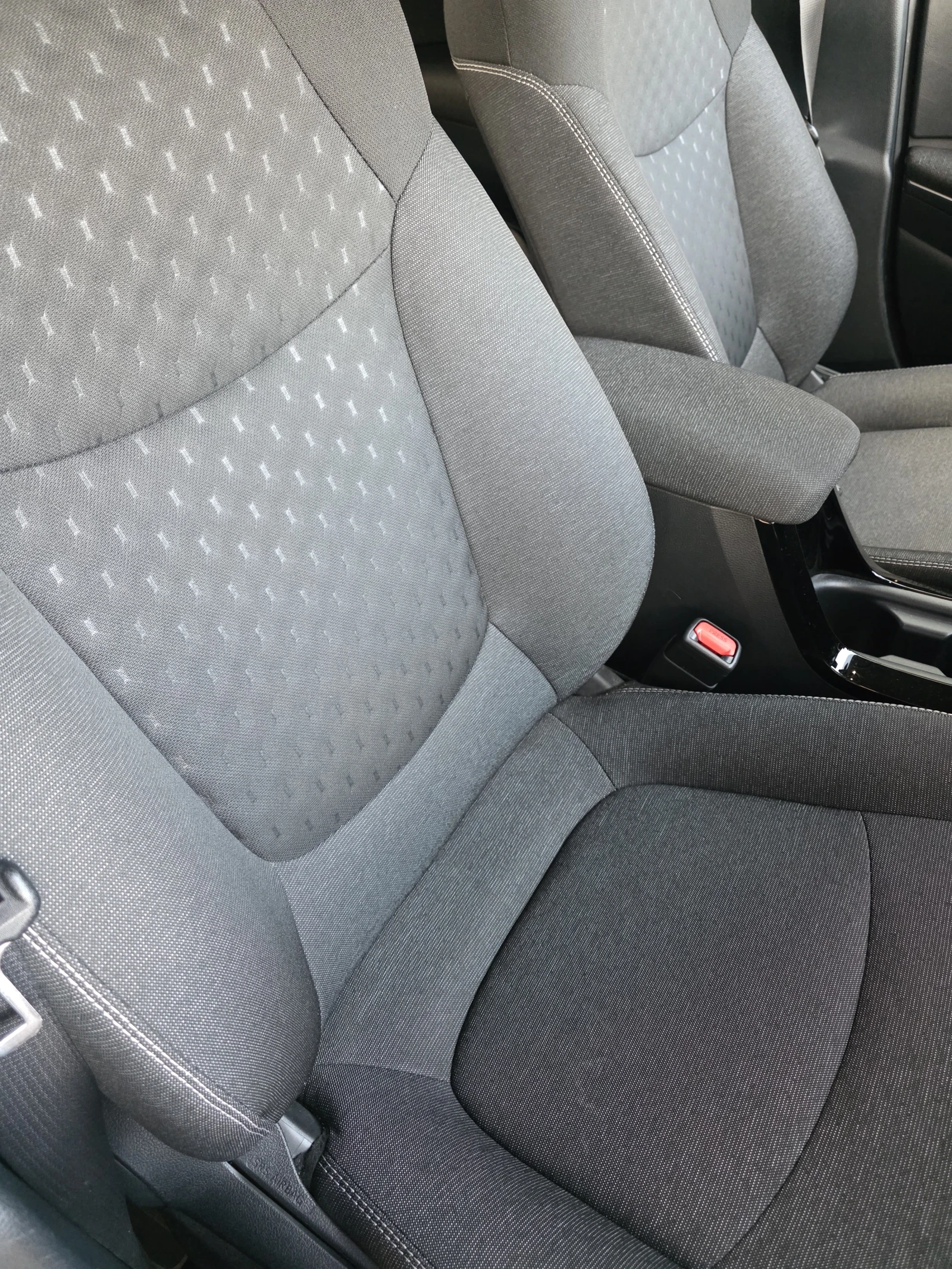 Toyota Corolla 1.8 executive plus - изображение 8