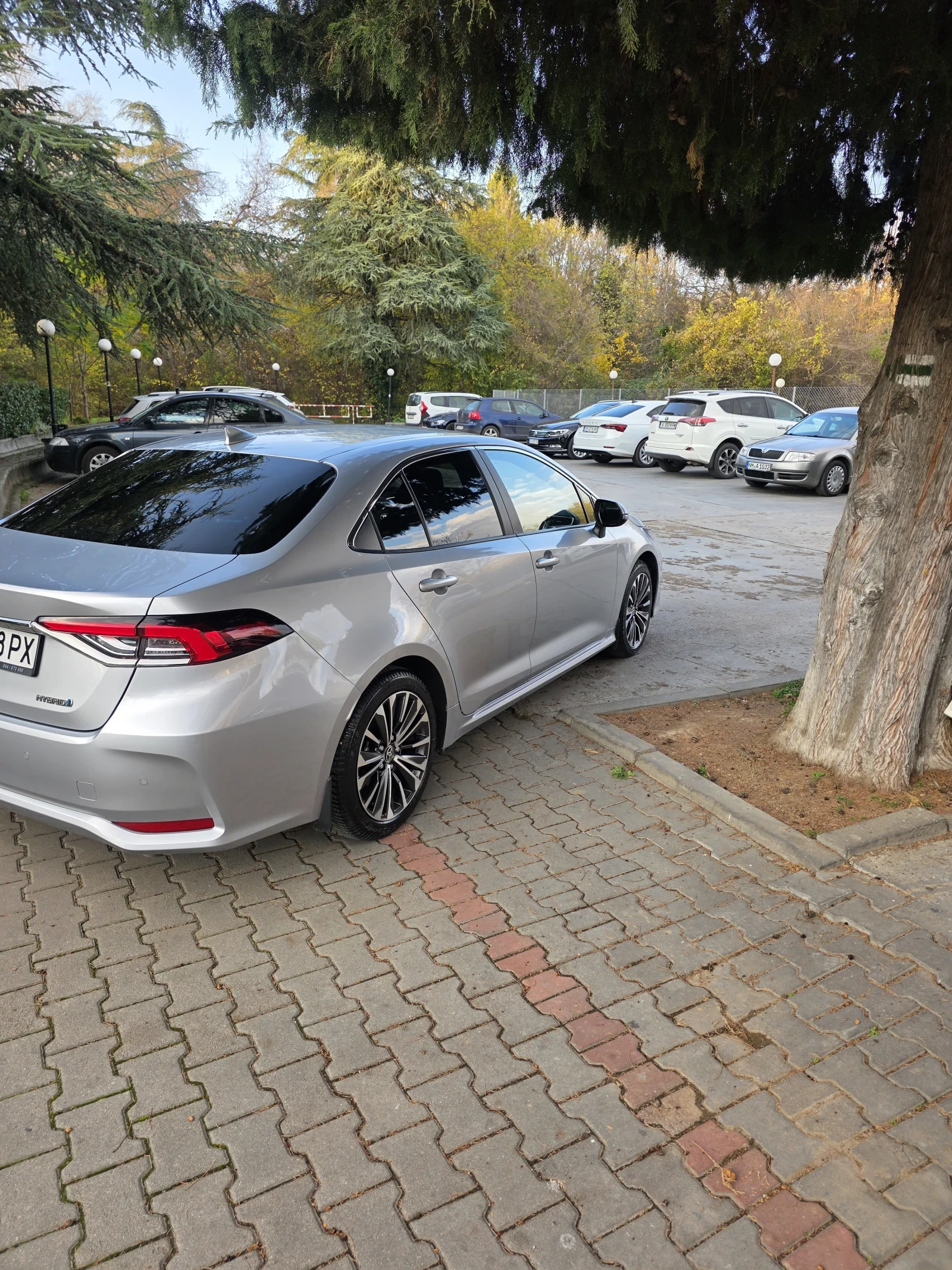 Toyota Corolla 1.8 executive plus - изображение 5