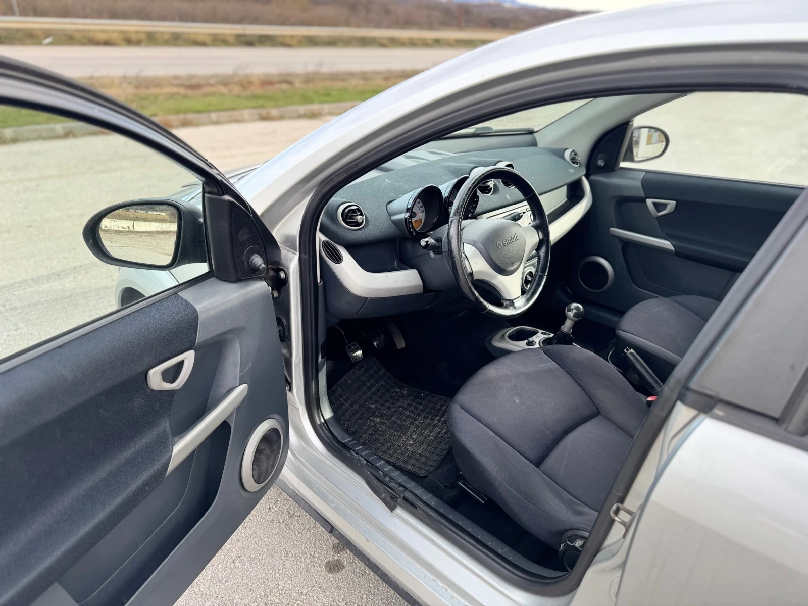 Smart Forfour 83 500 КМ - изображение 10