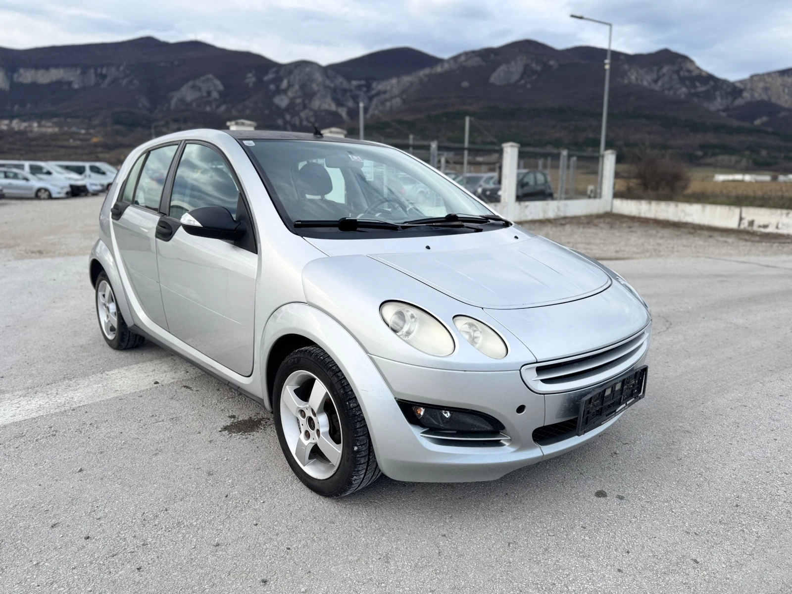 Smart Forfour 83 500 КМ - изображение 8