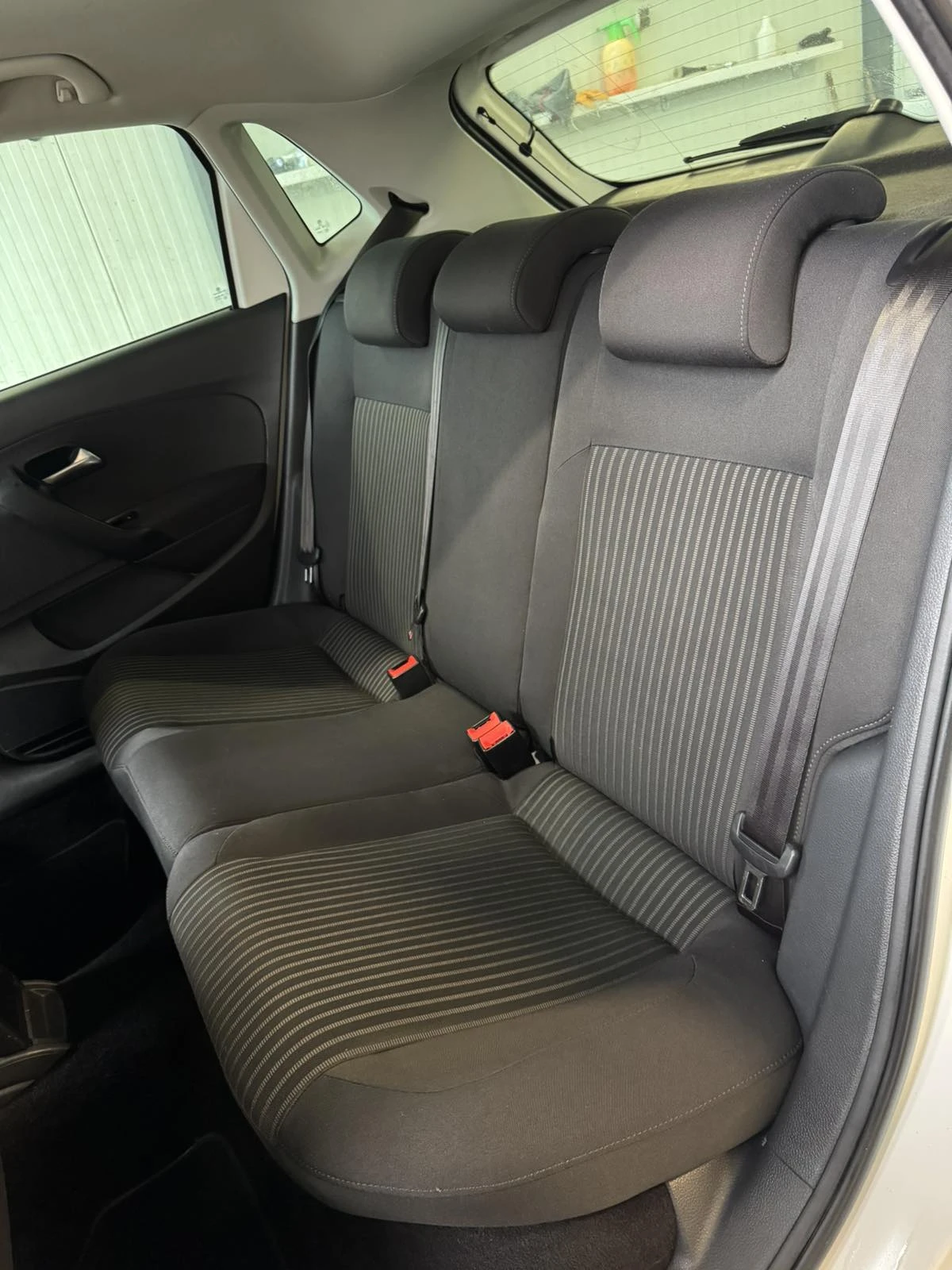 VW Polo  1.6TDI 105�.�. | Mobile.bg � ����������� 11