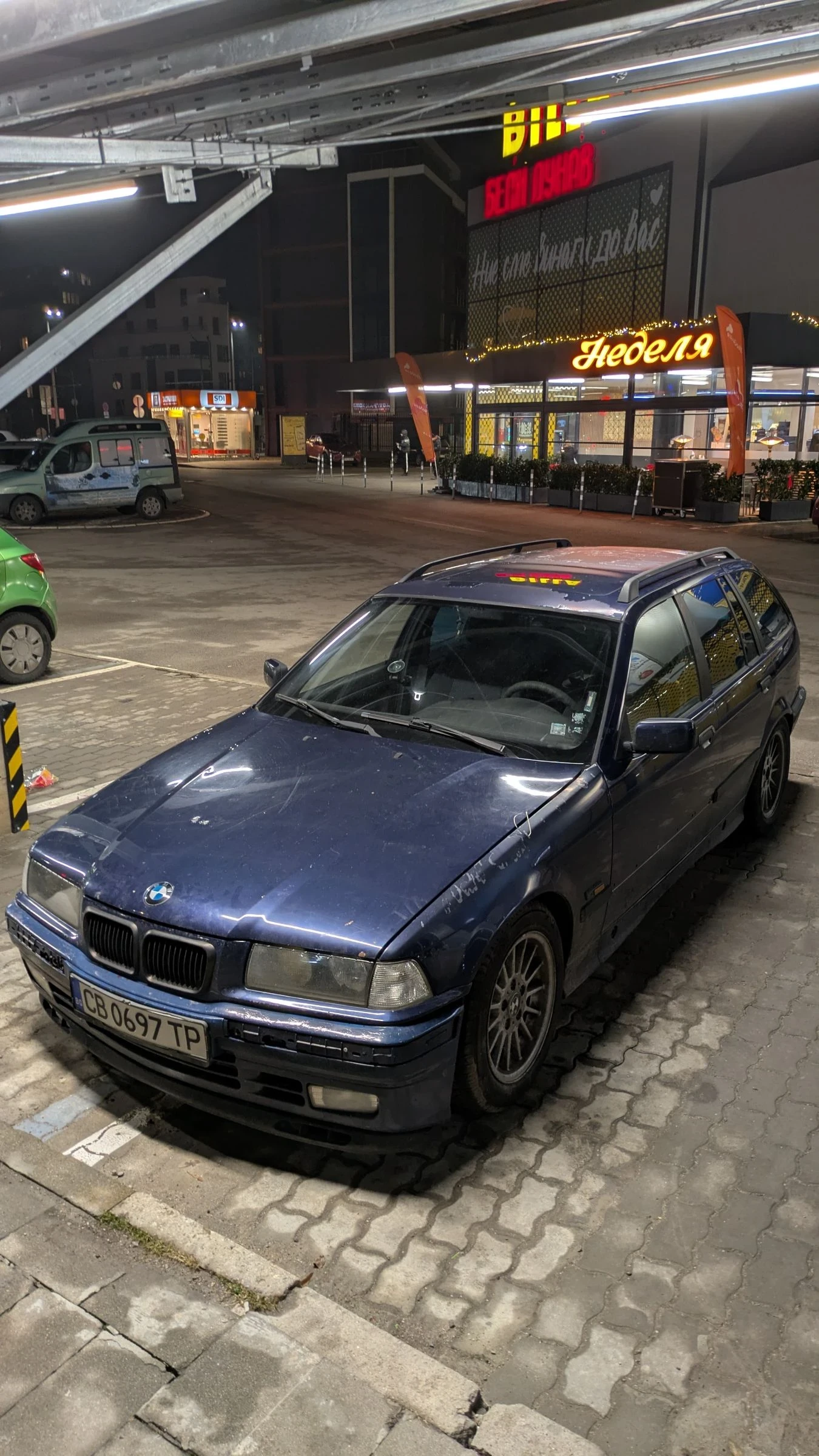 BMW 325 TDS - изображение 2