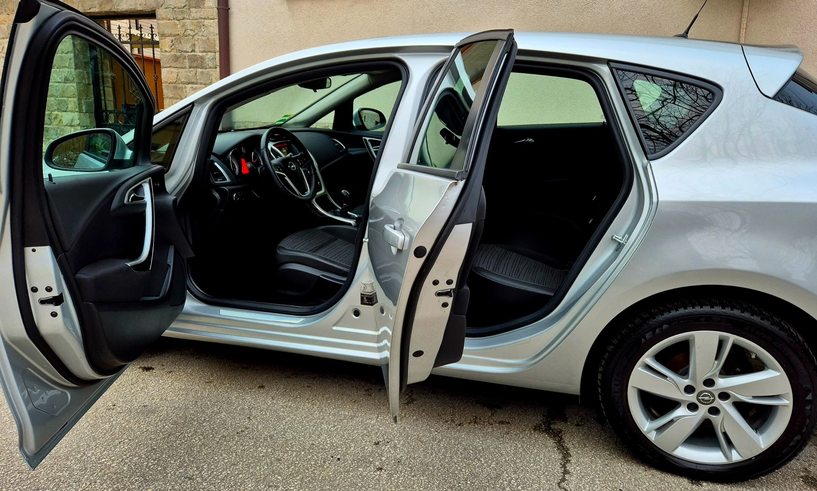 Opel Astra 1.4i-FACE-LIFT-������-COSMO EDITION  | Mobile.bg � ����������� 9