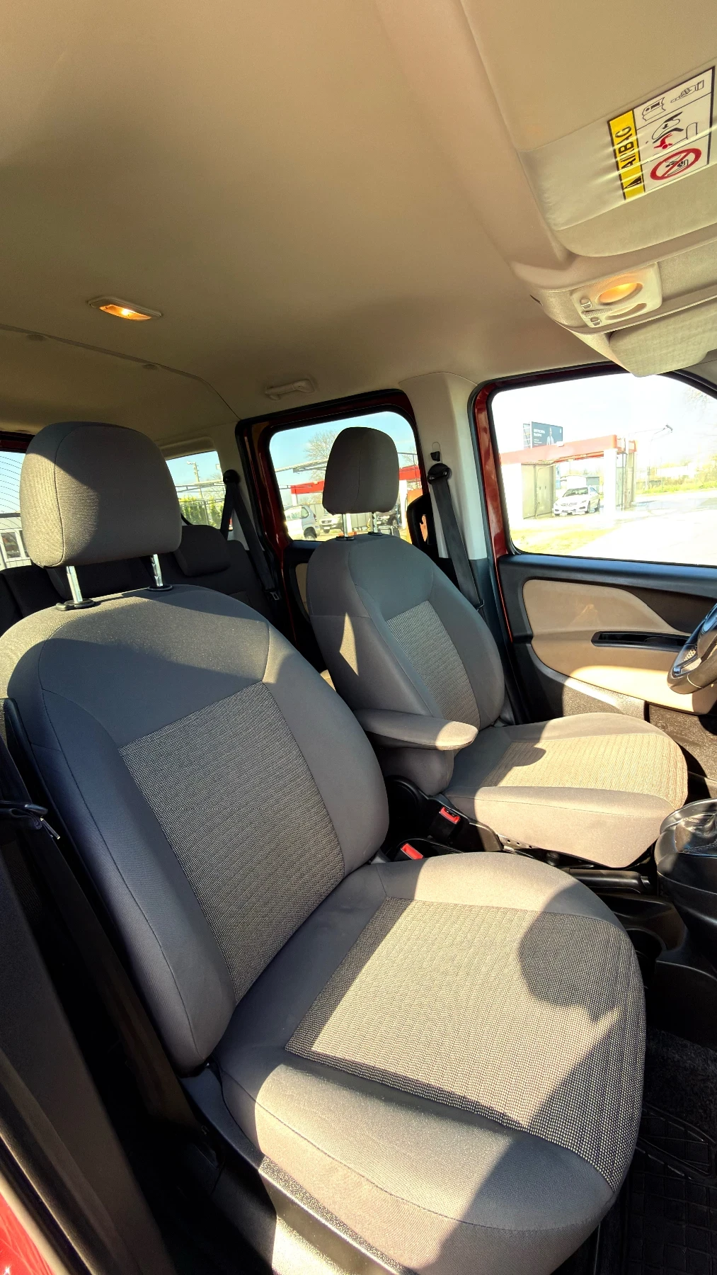 Fiat Doblo, снимка 11 - Автомобили и джипове - 54099715