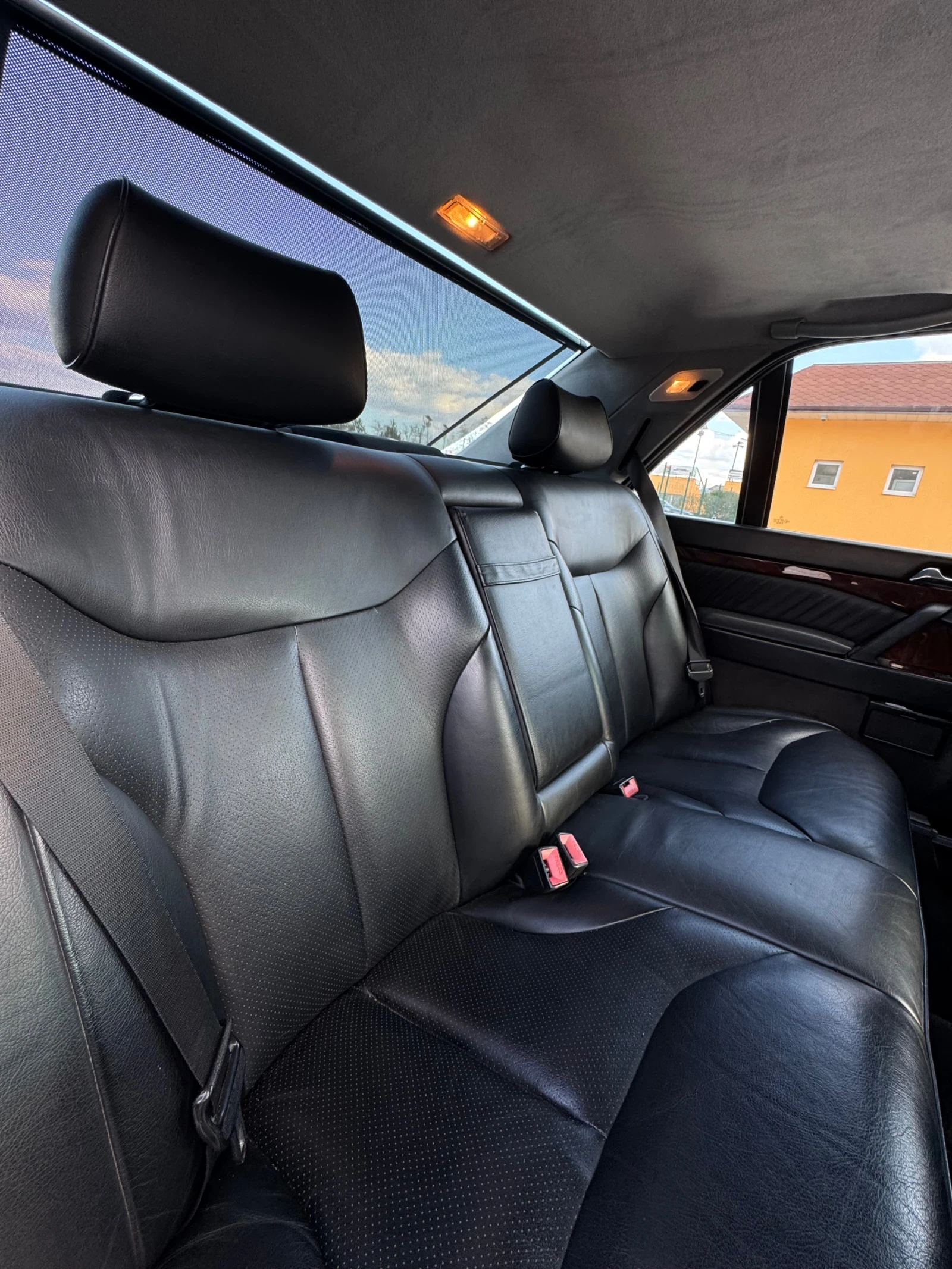 Mercedes-Benz S 320, снимка 13 - Автомобили и джипове - 54102847