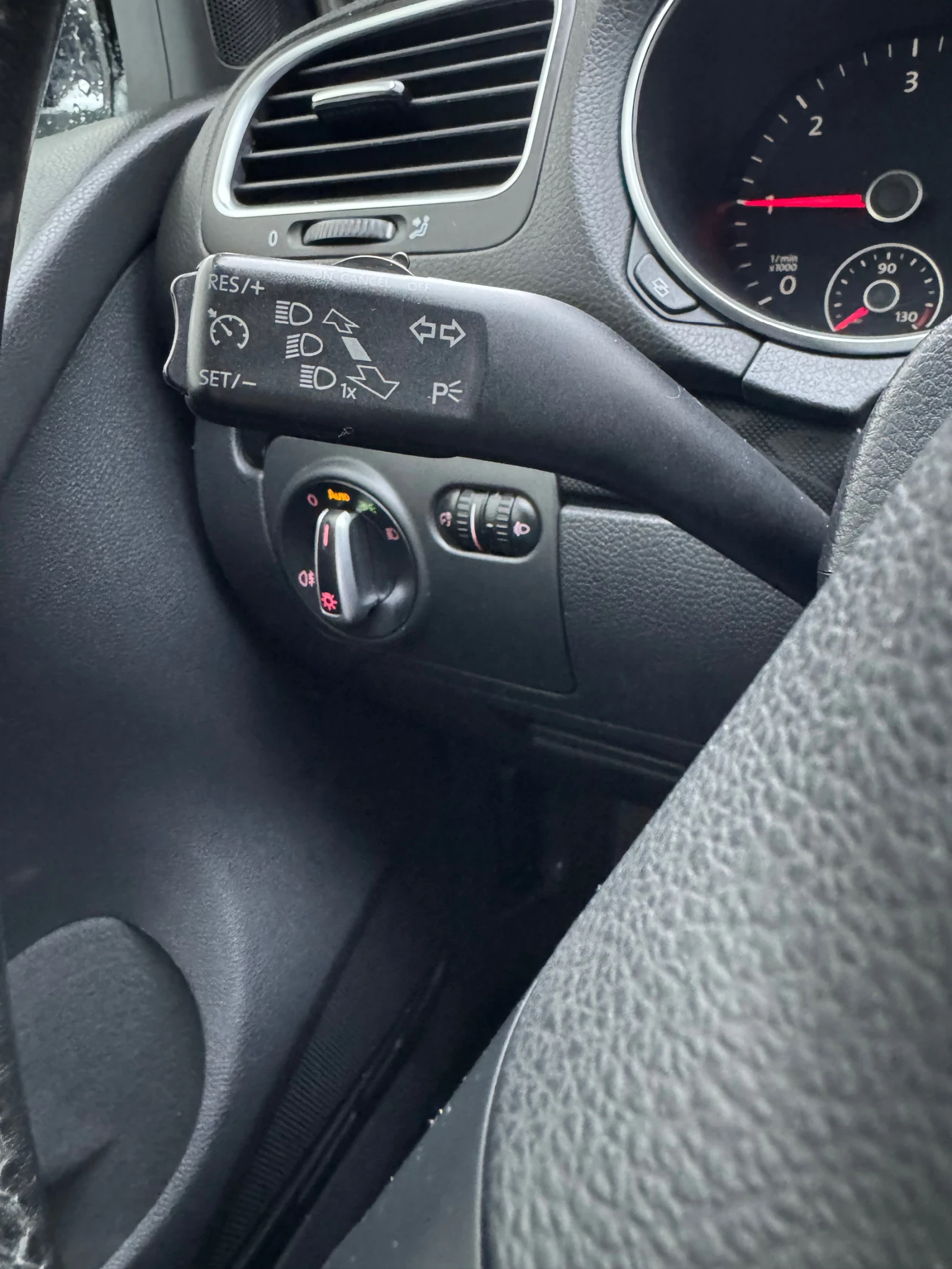 VW Golf 6, снимка 14 - Автомобили и джипове - 54396853