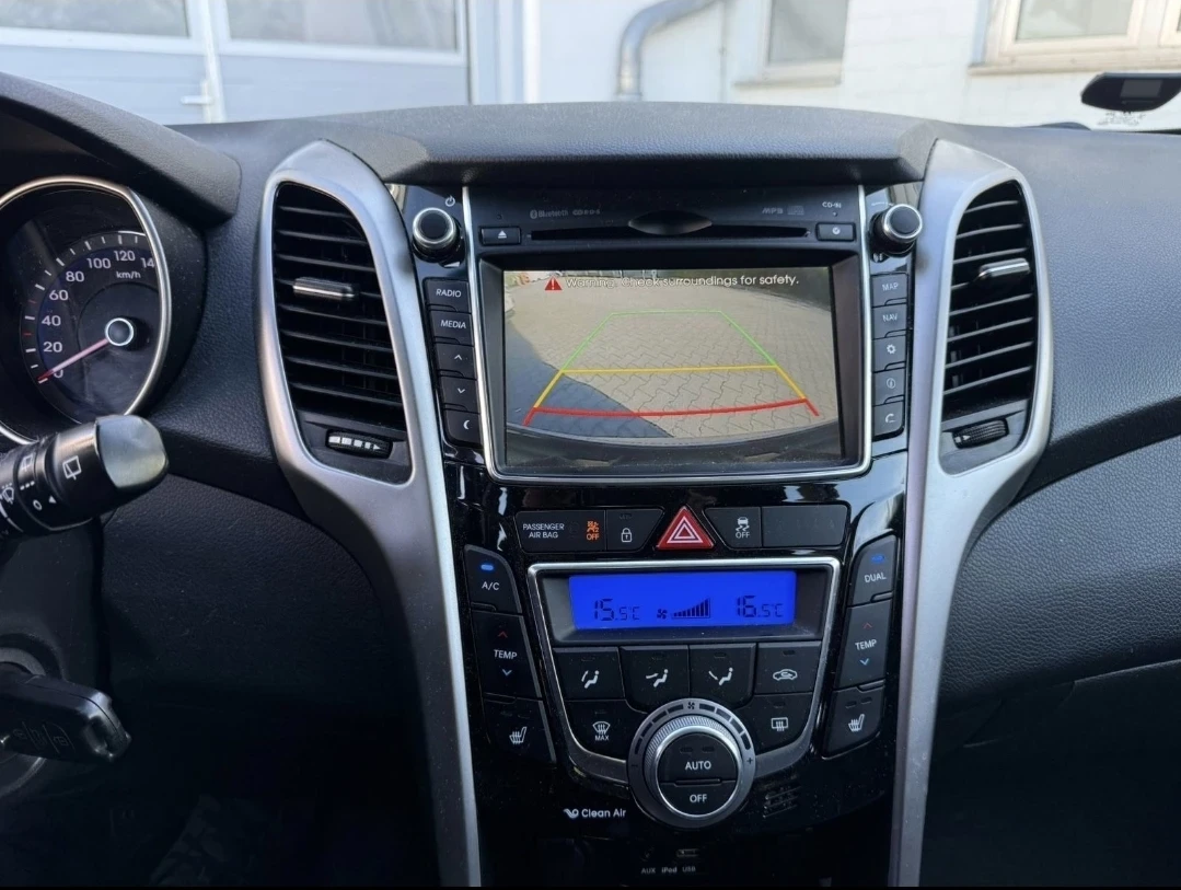 Hyundai I30 CW Blue Trend, снимка 9 - Автомобили и джипове - 54518915