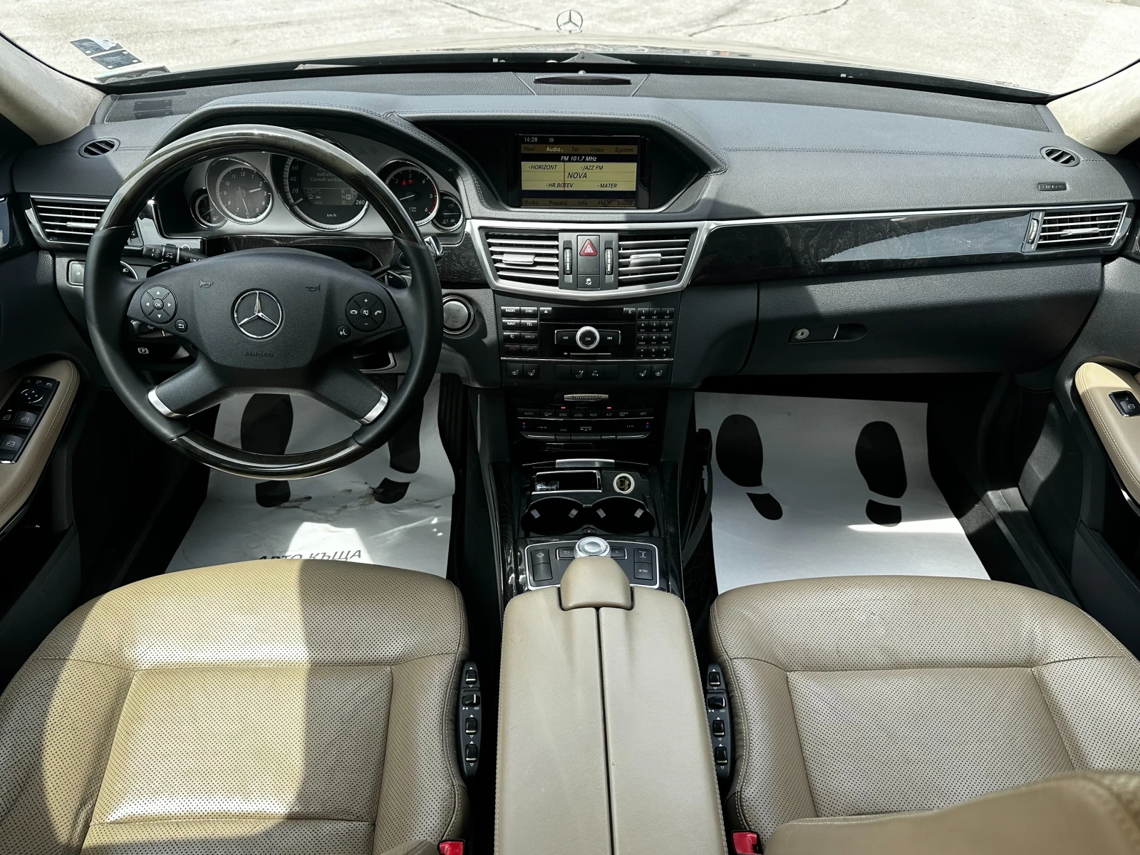 Mercedes-Benz E 350 3.0d 231 к.с./ГАРАНЦИЯ ОТ КЕНТАВЪР, снимка 11 - Автомобили и джипове - 54616193