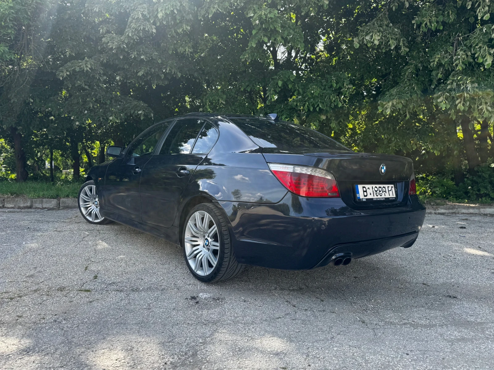BMW 520, снимка 4 - Автомобили и джипове - 54674835