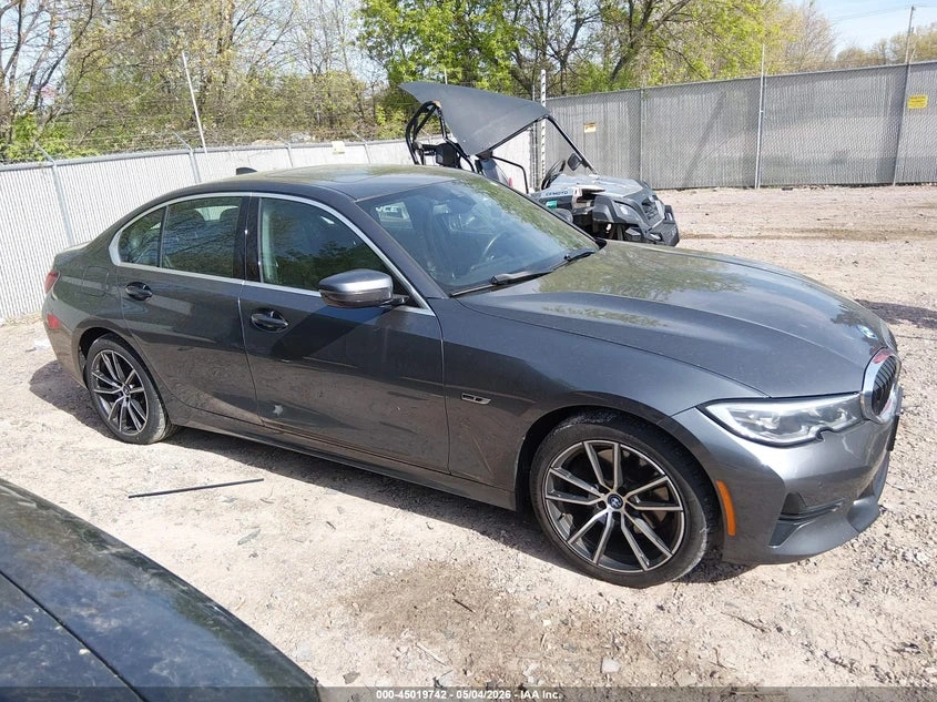BMW 330 * E xDrive* PLUG-IN HYBRID* ������ ����*  | Mobile.bg � ����������� 13