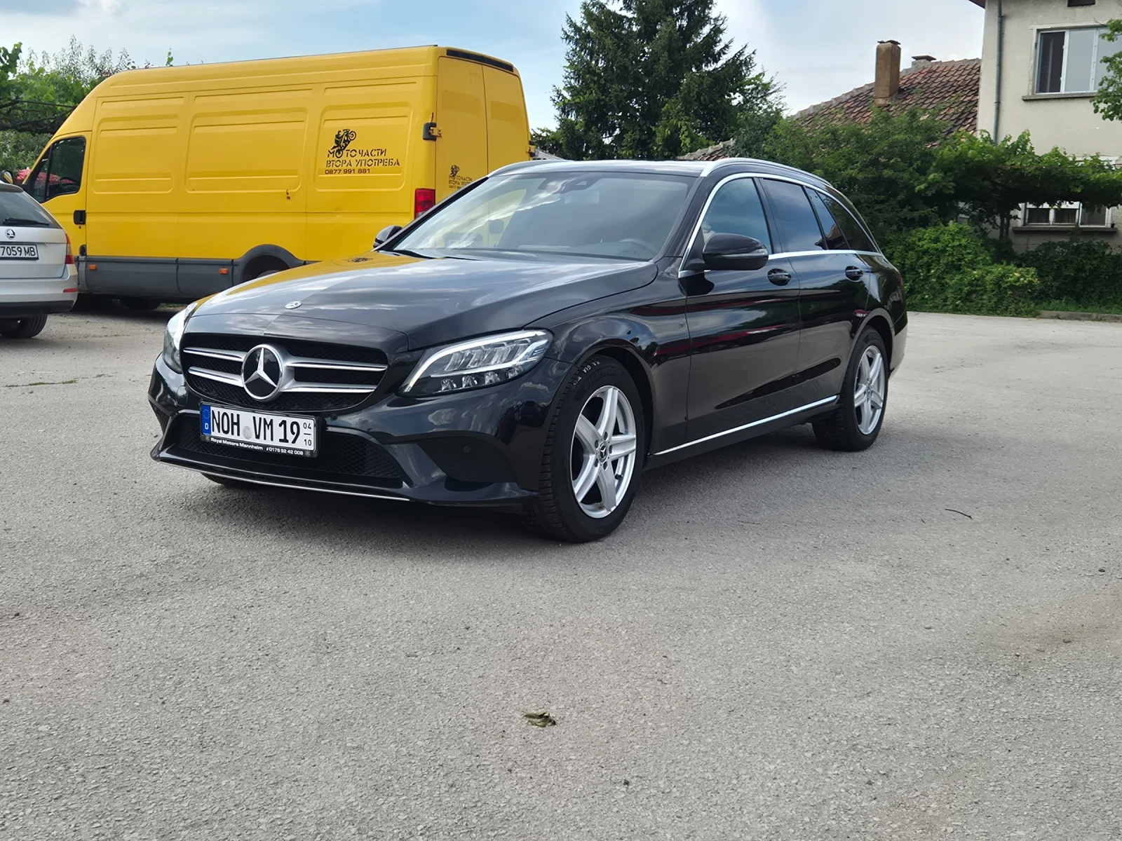 Mercedes-Benz C 220 Keyless, led , lizing, снимка 12 - Автомобили и джипове - 54999064