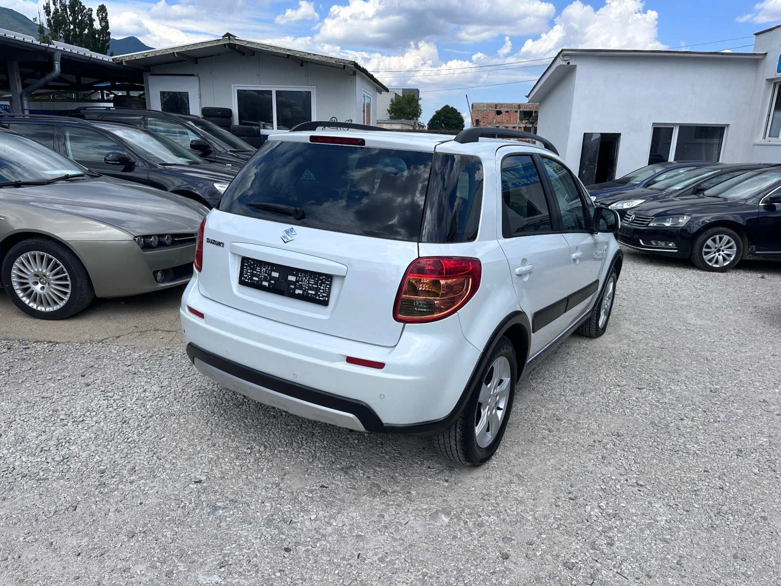 Suzuki SX4 1.5i GAZ - КЛИМАТИК - РЕАЛНИ КИЛОМЕТРИ, снимка 5 - Автомобили и джипове - 55185688