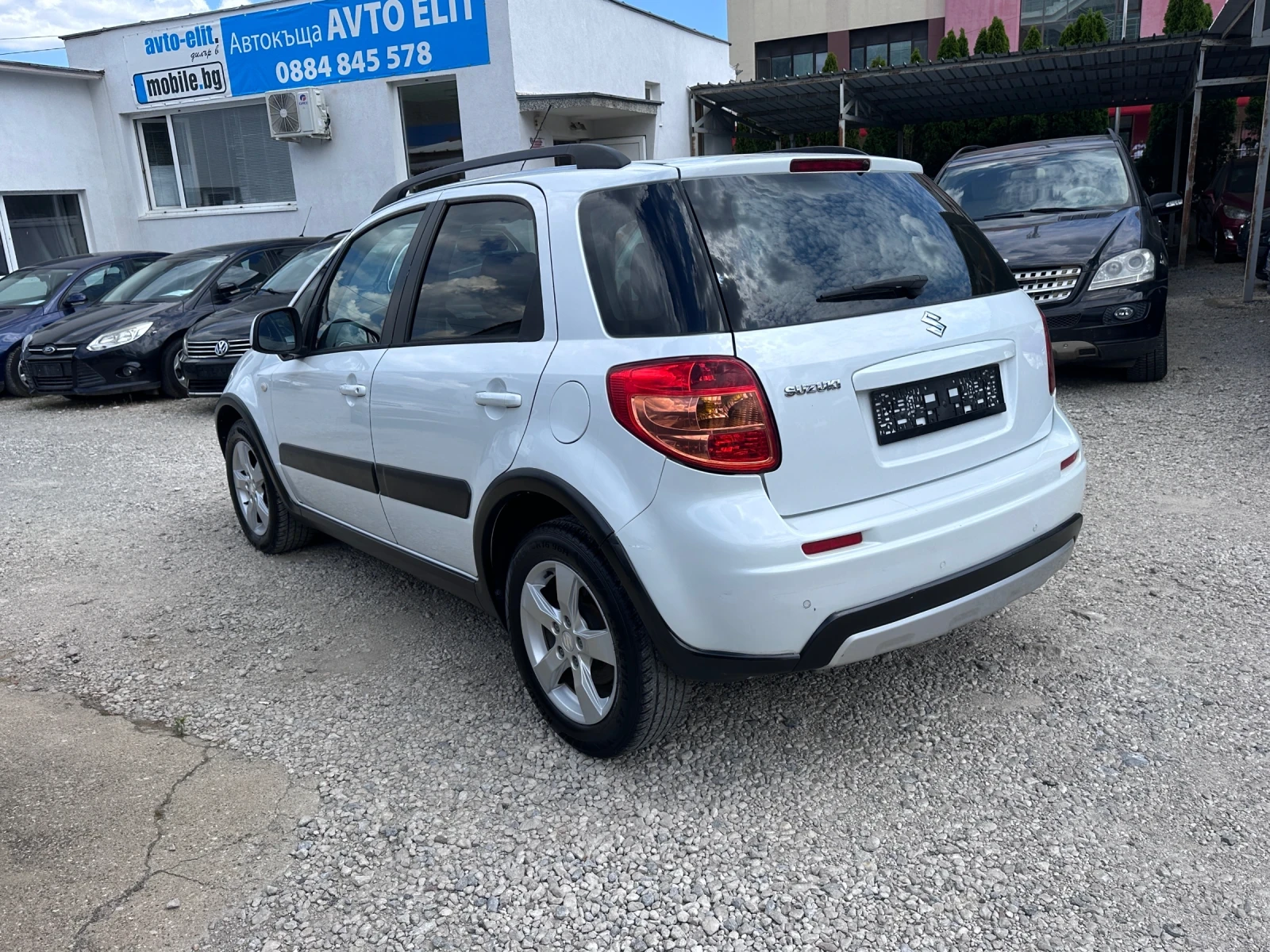 Suzuki SX4 1.5i GAZ - КЛИМАТИК - РЕАЛНИ КИЛОМЕТРИ, снимка 7 - Автомобили и джипове - 55185688