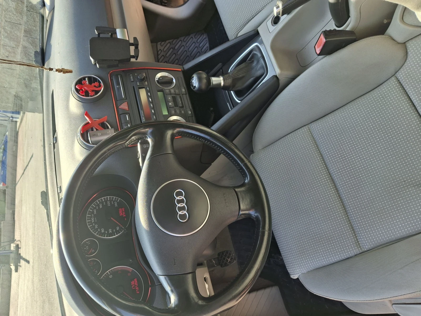 Audi A3 FSI 2.0, снимка 13 - Автомобили и джипове - 55434764