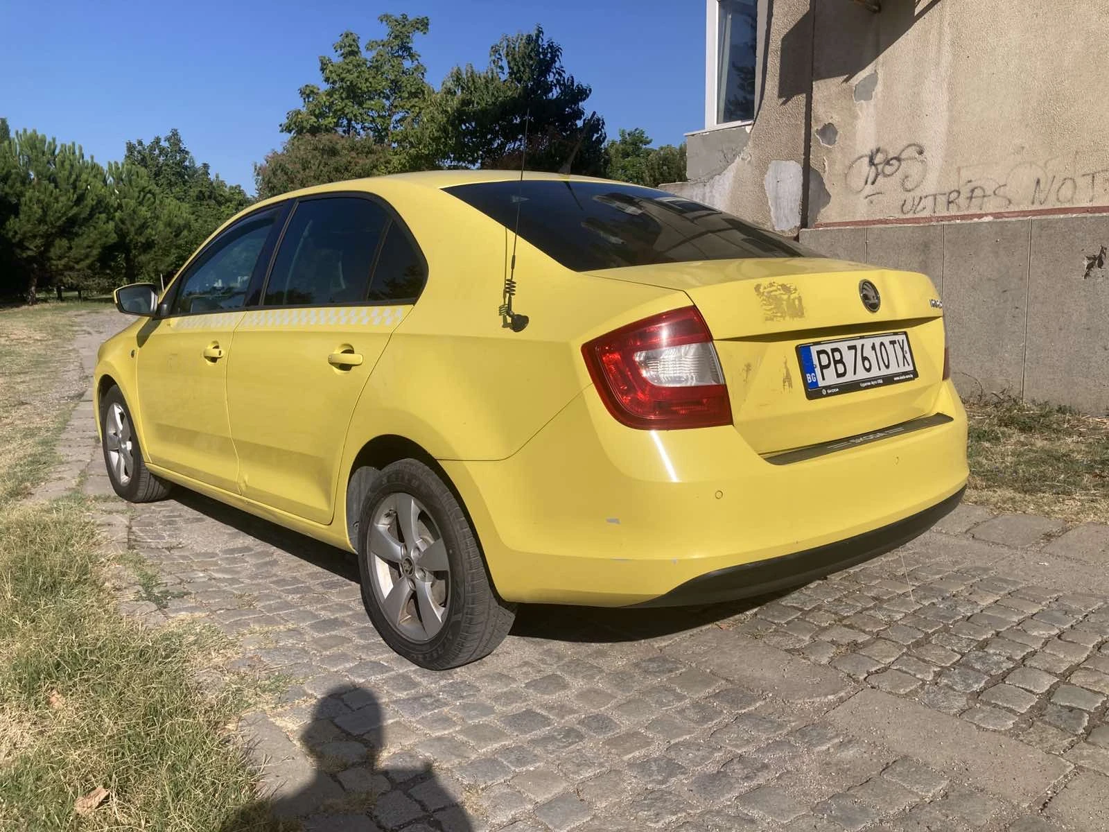 Skoda Rapid 1.2MPI Газов Инжекцион, снимка 3 - Автомобили и джипове - 55673779