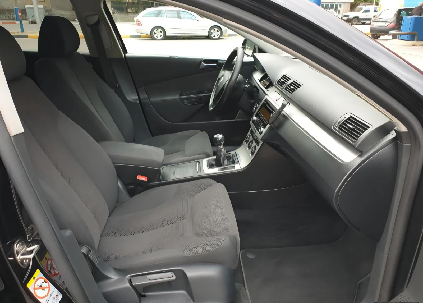 VW Passat, снимка 11 - Автомобили и джипове - 55786106
