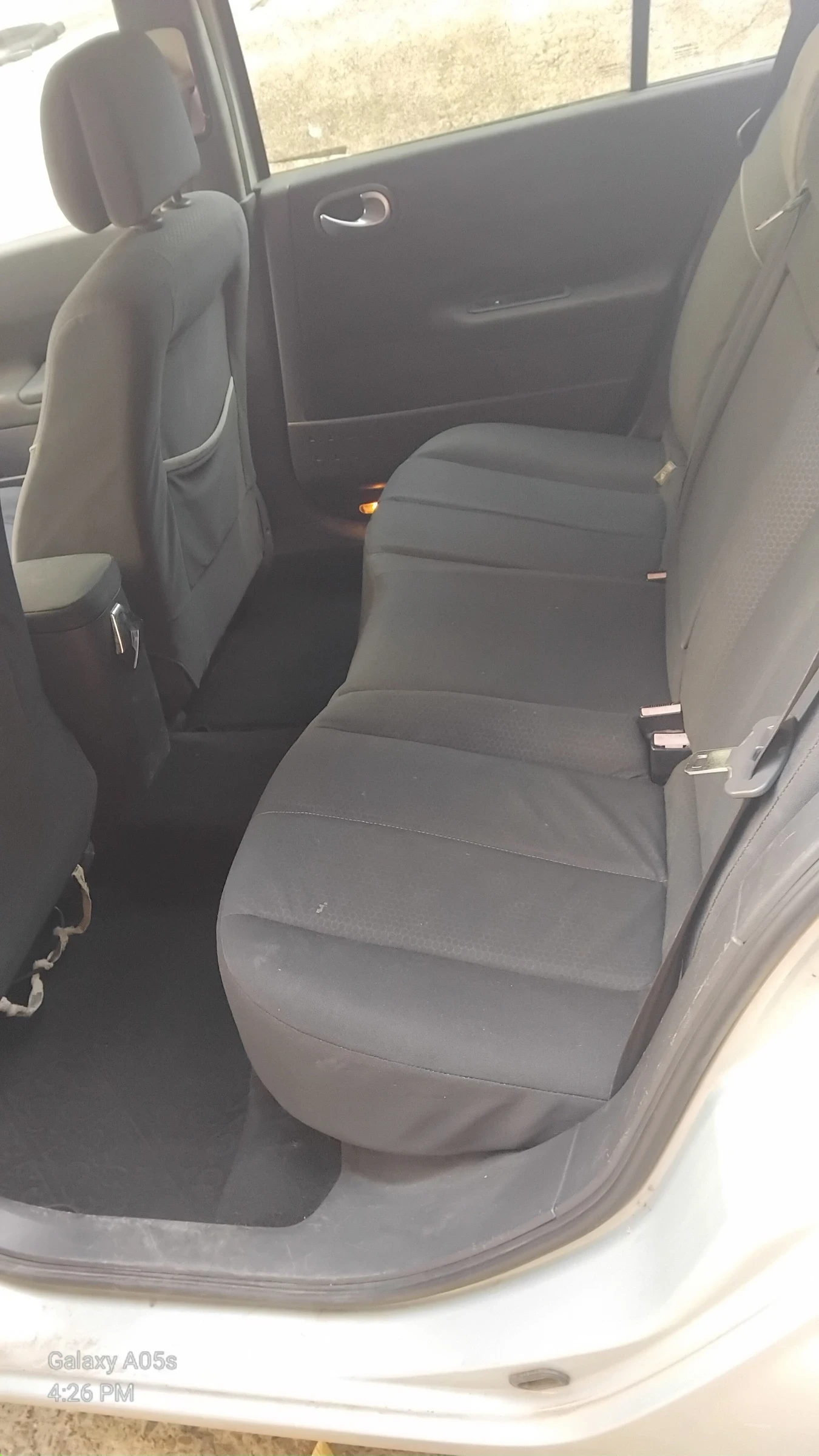 Renault Megane, снимка 5 - Автомобили и джипове - 55877646